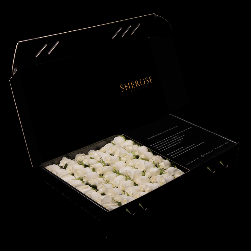 Sherose Premium Whites Roses in a Black Box